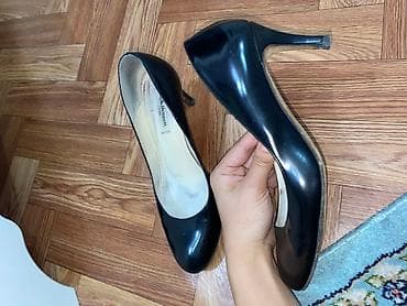 Женская обувь: Туфли, 37.5, LeBerdes, Б/у, цвет - Черный, Самовывоз, Платная доставка — 3