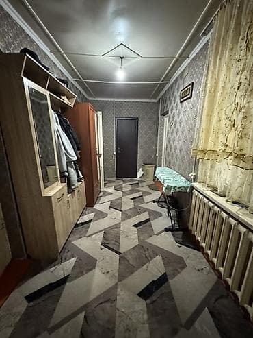 70 сом: Продается пол дома в г.Шопоков по ул.Гагарина Участок 6,5 соток — 3