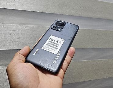 xiomi 11: Xiaomi, 13 Lite, Б/у, 256 ГБ, цвет - Серый, 2 SIM — 4
