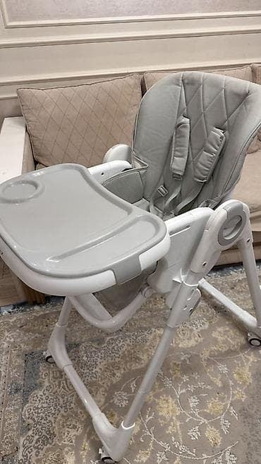 4 moms: Стульчик для кормления Sellex (серый) - Удобное мягкое кресло с — 2