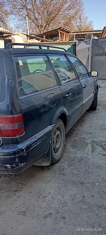 авто эмаль: Volkswagen Passat Variant: 1995 г., 1.6 л, Ручные, Бензин, Универсал — 4