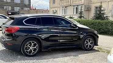 x1: BMW X1: 2017 г., 2 л, Автомат, Бензин, Кроссовер — 4