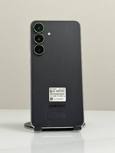 Samsung Galaxy S25 FE, Б/у, 256 ГБ, цвет - Черный, 2 SIM at lalafo.kg Samsung Galaxy S25 FE, Б/у, 256 ГБ, цвет - Черный, 2 SIM