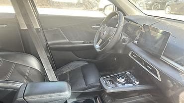 mercedes benz c class: BYD E2: 2022 г., Автомат, Электромобиль, Лифтбек — 8