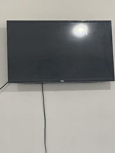 Телевизор TCL, настенное исполнение. Основные характеристики: -