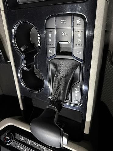 кип карнивал: Kia Carnival: 2020 г., 2.2 л, Автомат, Дизель, Минивэн — 9