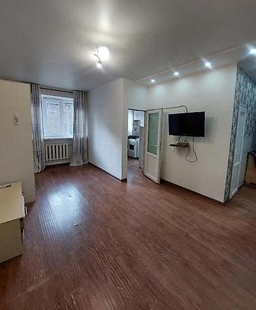 30: 1 комната, 30 м², Хрущевка, 1 этаж, Евроремонт — 2