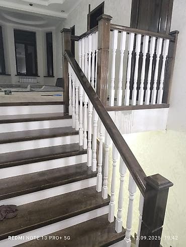 Курулуш жабдуулары: Агач тепкичи Жеке менчик үй үчүн, Акысыз ченөө, Стиль: Классикалык — 2