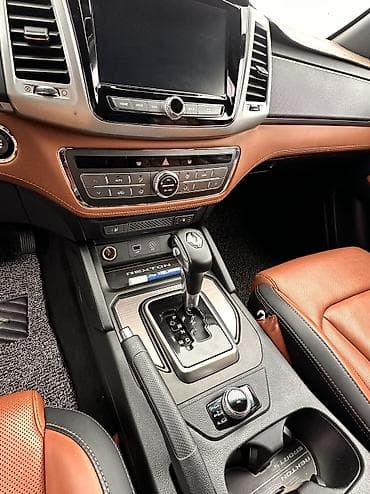 rexton: Ssangyong Rexton Sports: 2019 г., 2.2 л, Автомат, Дизель, Пикап — 10