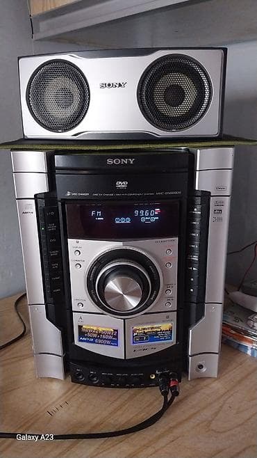 Аудиотехника: Продаю музыкальный центр Sony. В отличном состоянии в использовании — 3