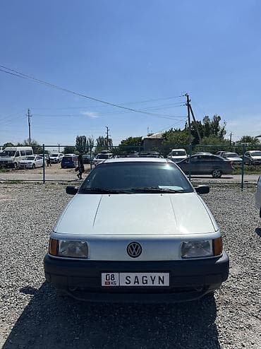 балыкчы жарнама: Volkswagen Passat: 1989 г., 1.8 л, Кол менен иштөөчү, Бензин, Универсал — 2
