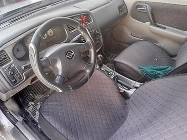 rex sprinter: Nissan Primera: 2001 г., Бензин, Седан — 5
