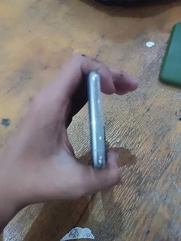technics rs: IPhone 11 Pro, Б/у, 64 ГБ, Серебристый, Чехол, 78 % — 3