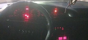 Транспорт: Audi A6: 1995 г., 2.6 л, Кол менен иштөөчү, Бензин, Седан — 2