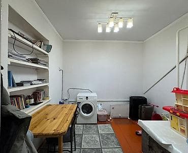 сдаю кошару: Продаю дом в городе Каракол по Улице Жамансариева 289, красная книга — 3