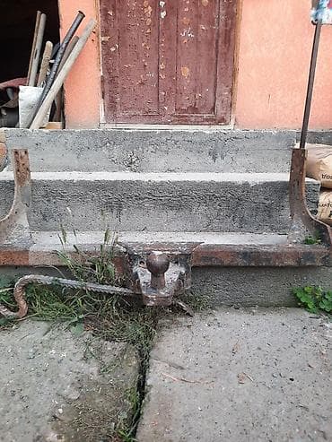 lend cruizer: Фаркоп Для легковых авто Toyota — 1