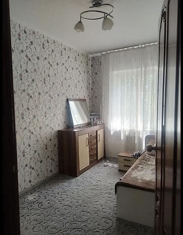 3 комнаты, 71 м², 106 серия улучшенная, 3 этаж, Косметический ремонт — 5