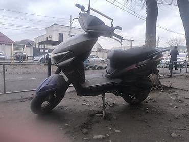 скутер бушный: Тип скутера 150 куб. см, Бензин, Б/у — 3