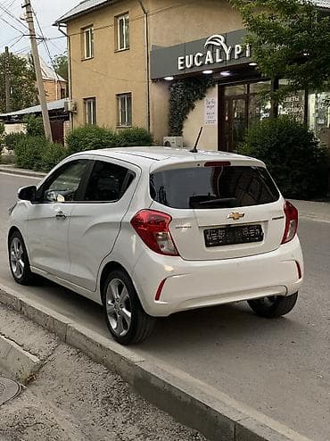 Chevrolet Spark: 2019 г., 1 л, Автомат, Бензин, Хэтчбэк — 4