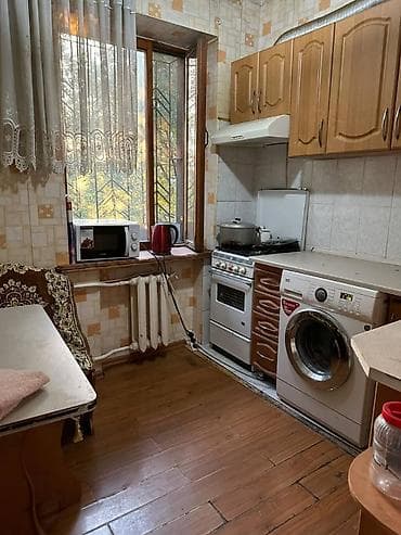 flat osh: 2 комнаты, 40 м², Хрущевка, 4 этаж, Косметический ремонт — 1