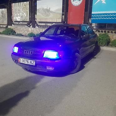 Audi 100: 1991 г., 2.3 л, Механика, Бензин, Седан