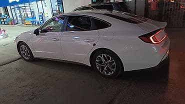 bmw x2: Hyundai Sonata: 2019 г., 2 л, Автомат, Газ, Лифтбек — 2