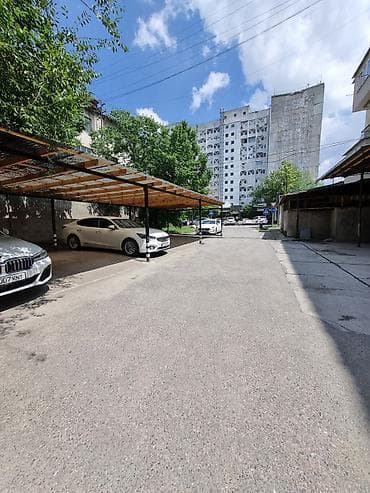 bay tash: 3 комнаты, Риэлтор, Без подселения, С мебелью частично — 2
