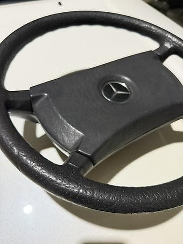 Автозапчасти: Рулевое колесо Mercedes-Benz (оригинал) - Диаметр приблизительно — 3