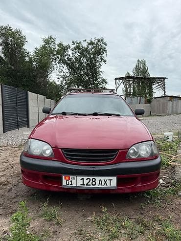 01: Toyota Avensis: 1998 г., 1.6 л, Механика, Бензин, Универсал — 1