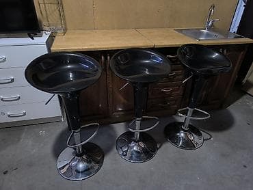 used bed: Продаю барные стуль 3 штук в очень хорошем состояние почти новая — 1