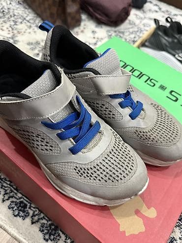 nike react: Мужские кроссовки, 34.5, 35, Adidas Originals, Б/у, цвет - Черный, Самовывоз, Платная доставка — 2