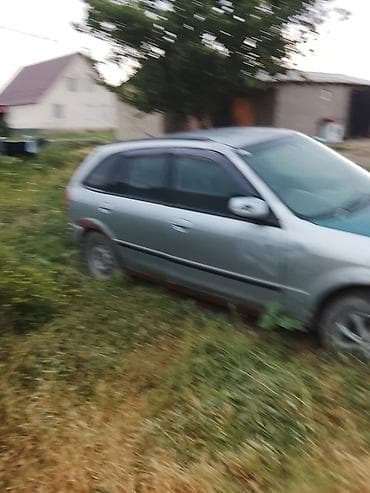 b v d: Mazda 323: 2000 г., 1.6 л, Бензин, Хэтчбэк — 2