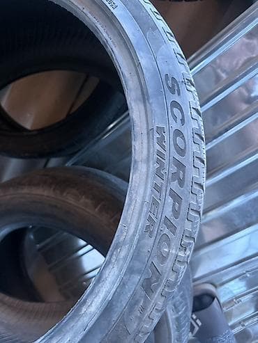 winter: Шины 275 / 35 / R 22, Зима, Б/у, Пара, Внедорожные (АТ/МТ), Pirelli — 2