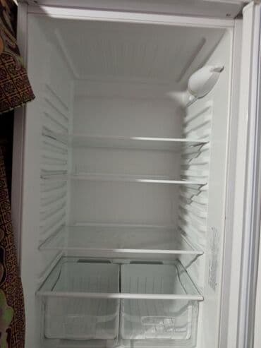 ноут 8: Холодильник Indesit, Б/у, Двухкамерный, Less frost, 3 * 2 * 5 — 8