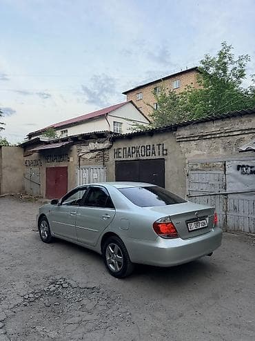 3 uz: Toyota Camry: 2004 г., 3 л, Автомат, Бензин, Седан — 4
