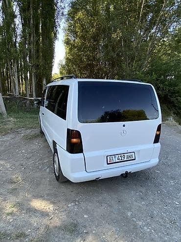 Унаа: Mercedes-Benz Vito: 2003 г., 2.2 л, Кол менен иштөөчү, Вэн/Минивэн — 3