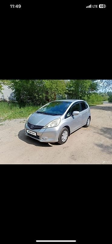 Haima: Honda Fit: 2010 г., 1.5 л, Вариатор, Бензин, Хэтчбэк at lalafo.kg — 4 Haima: Honda Fit: 2010 г., 1.5 л, Вариатор, Бензин, Хэтчбэк — 4