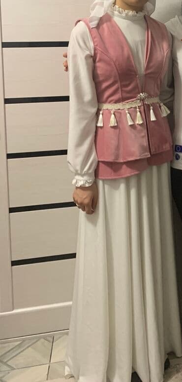 платье в клетку с белым воротником: Вечернее платье, А-силуэт, Длинная модель, Атлас, С рукавами, S — 1