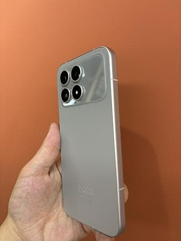 mi a4: POCO F8 Pro, серебристый Ключевые особенности: - Дисплей: безрамочный — 7