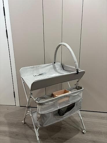 кормящий стол: Пеленальный стол, Б/у, Железо — 2