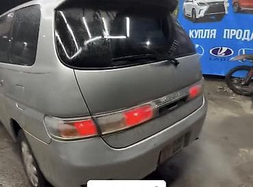 neta u pro: Toyota Gaia: 2002 г., 2 л, Автомат, Бензин, Минивэн — 6