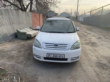 срочно срочно продам машину: Toyota Ipsum: 2002 г., 2.4 л, Автомат, Газ, Минивэн — 4