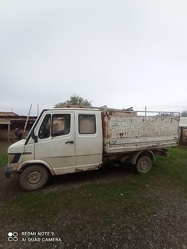 Продажа авто: Mercedes-Benz : 1991 г., 3 л, Механика, Дизель, Бус — 2
