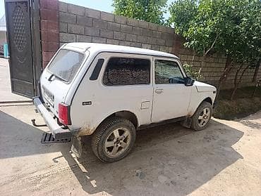 195 70 16 с: ВАЗ (ЛАДА) 4x4 Нива: 2003 г., Механика, Бензин, Внедорожник — 4