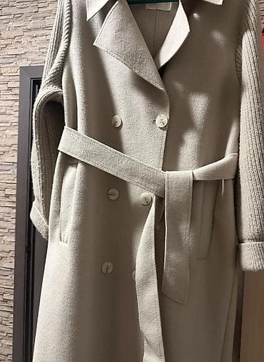 Футболки: Продается весеннее пальто 🌿 Размер: M–L Состояние: отличное — 2