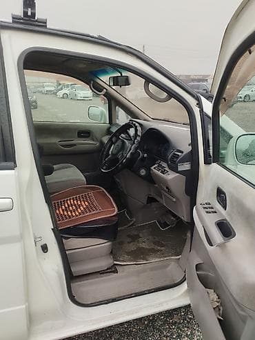 авто серена: Nissan Serena: 2001 г., 2 л, Автомат, Бензин, Минивэн — 9