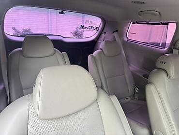 sprinter 2 2: Kia Carnival: 2019 г., Минивэн — 6