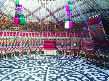 дом палатка: Аренда юрты, Каркас Деревянный, 85 баш, С полом, Самовар, Стулья — 3