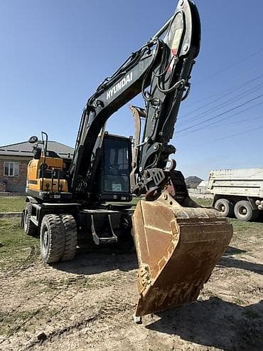 хово т х: Экскаватор, Hyundai, Колесный — 5