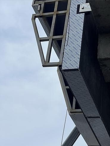 житкий травертин: Вентилируемые фасады из алюкобонда (композитные алюминиевые панели) — 4